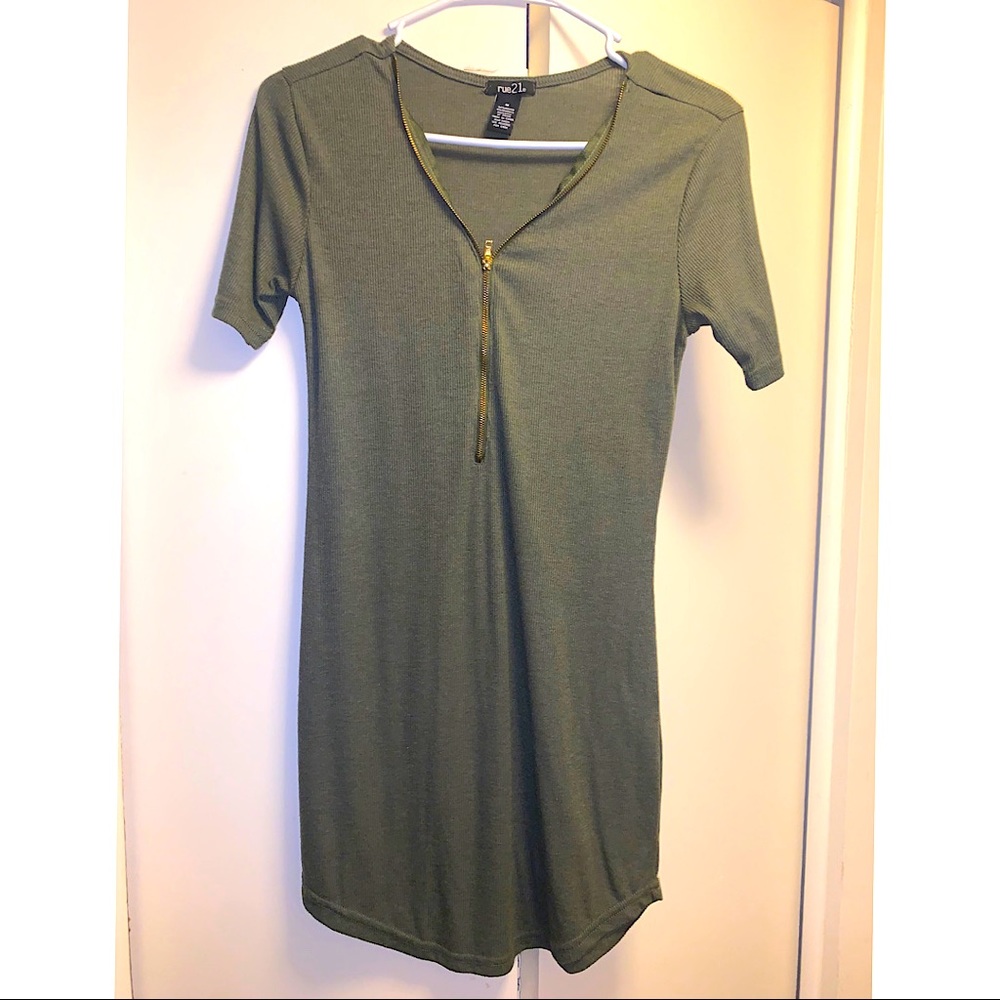 T-shirt dress